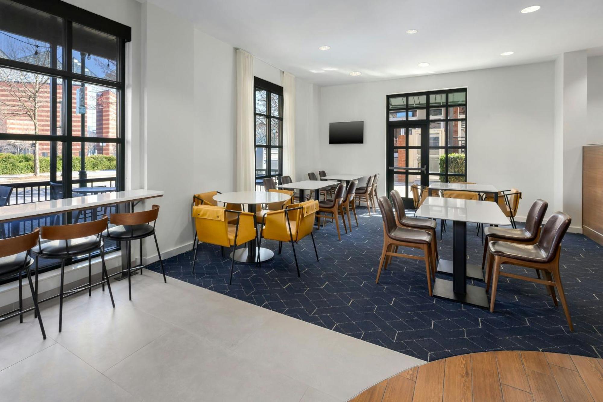 Courtyard By Marriott Chattanooga Downtown Exterior foto